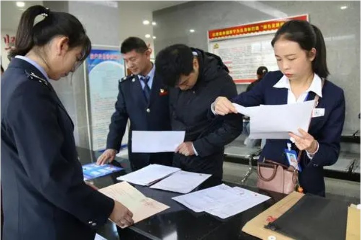 探探深圳秦凱：男方提出離婚外遇，女方怎樣維權(quán)？